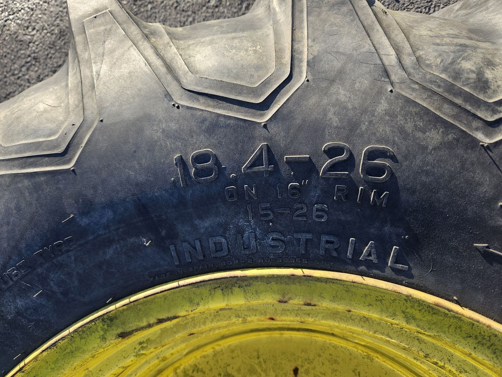 Firestone 18.4-26 Komplettrad 3