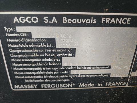 Massey Ferguson 7485-4 DynaVT Comfort Plus