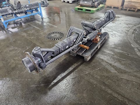 Sonstige CLAAS Lenkachse zu C66, C76 + C8x mit 4-Punkt