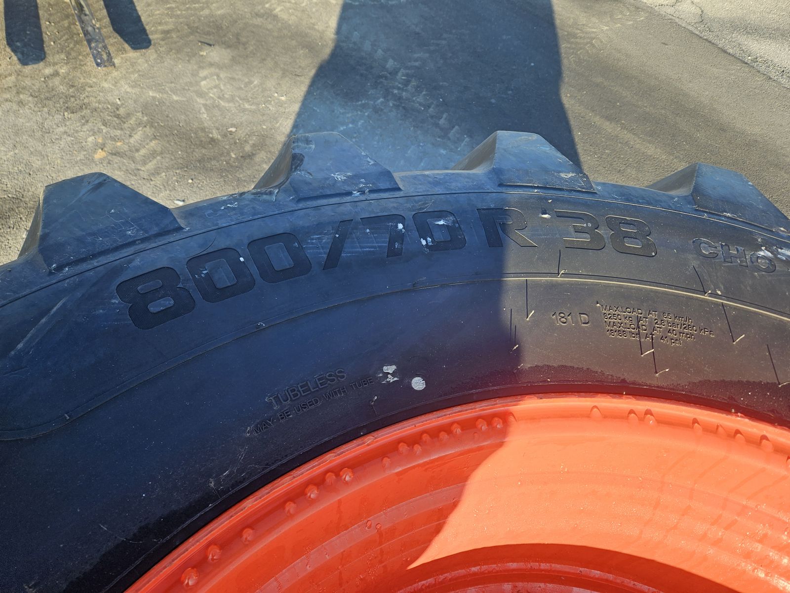 Vredestein 800/70 R38 CHO Komplettradgarnitur 2