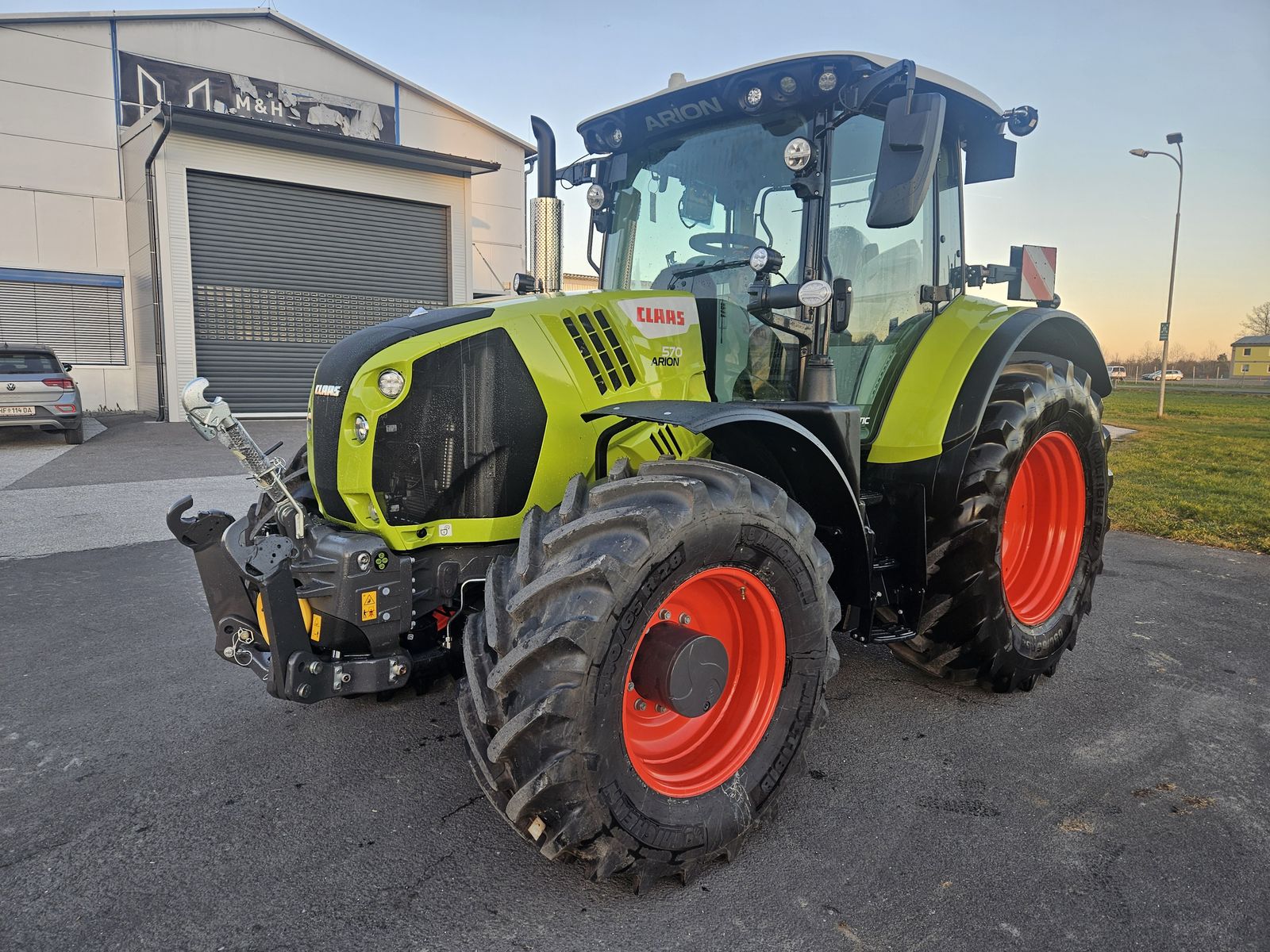Claas Arion 570 CMATIC CEBIS 1
