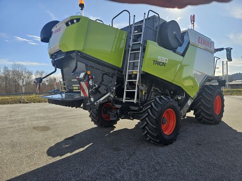 Claas Trion 530