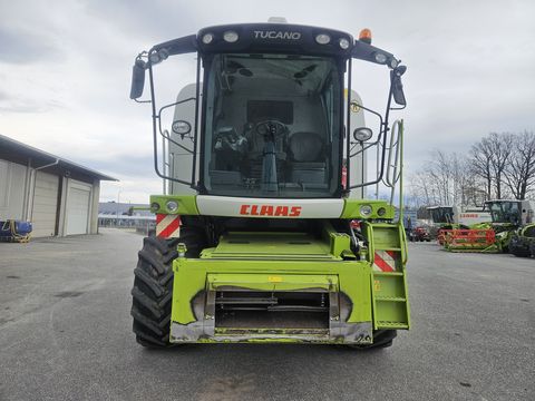 Claas Tucano 430