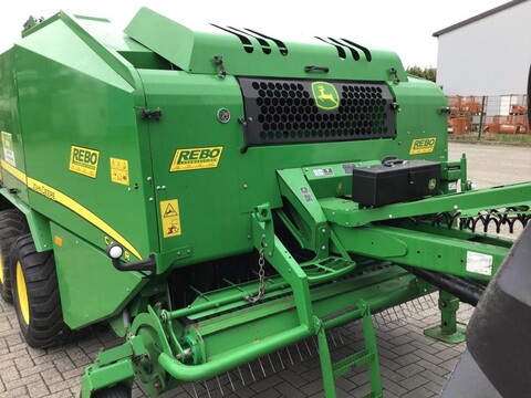 John Deere C440R RUNDBALLENPRESSEKOMBINAT