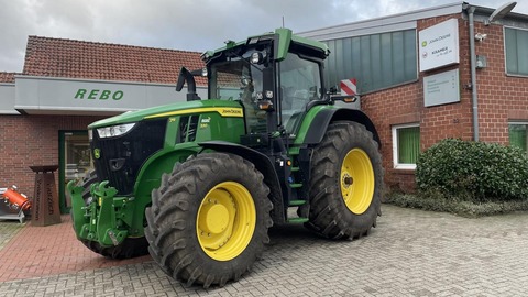 John Deere TRAKTOR 7R330