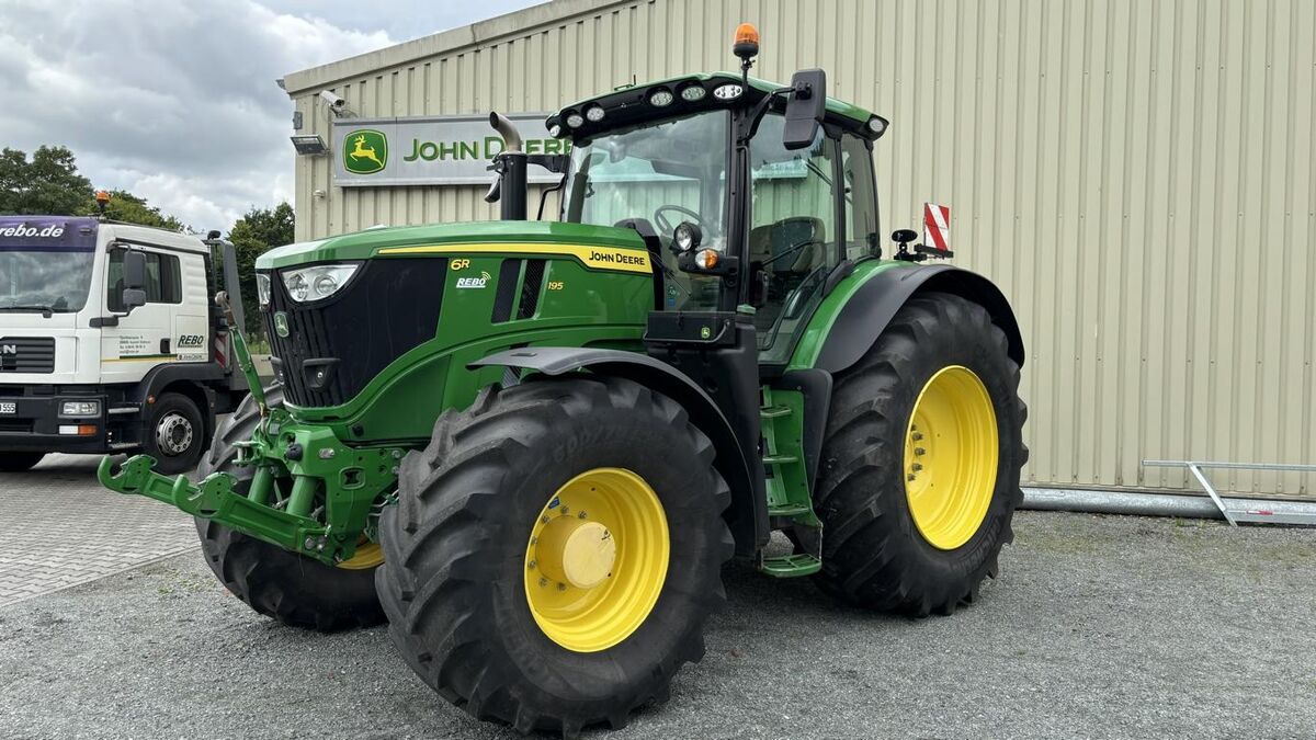 John Deere 6R195 2