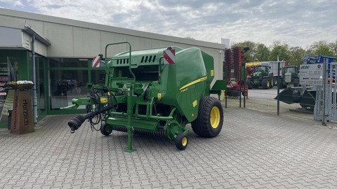 John Deere RUNDBALLENPRESSE F441R