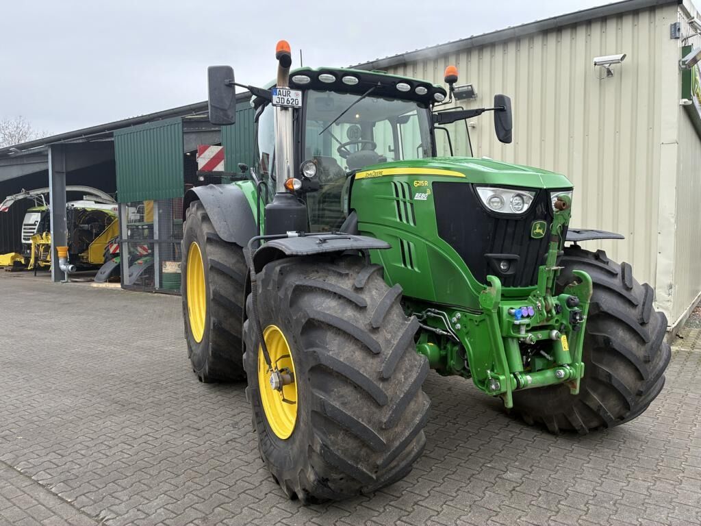 John Deere 6215 R 2