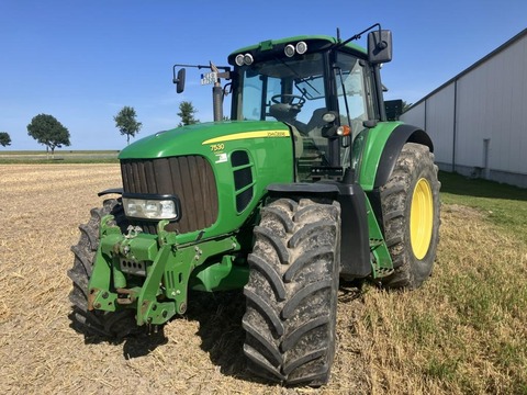 John Deere 7530 E-Premium