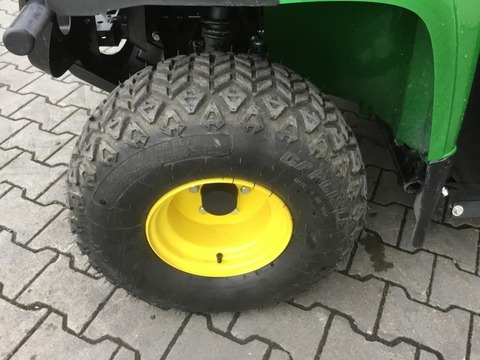 John Deere GATOR HPX 815 E