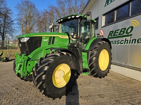 John Deere 6R195 TRAKTOR
