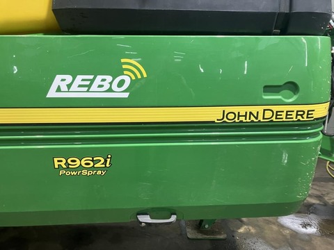 John Deere R962I ANHÄNGEFELDSPRITZE