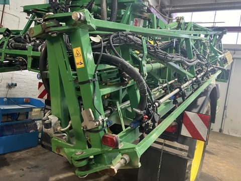 John Deere R962I ANHÄNGEFELDSPRITZE