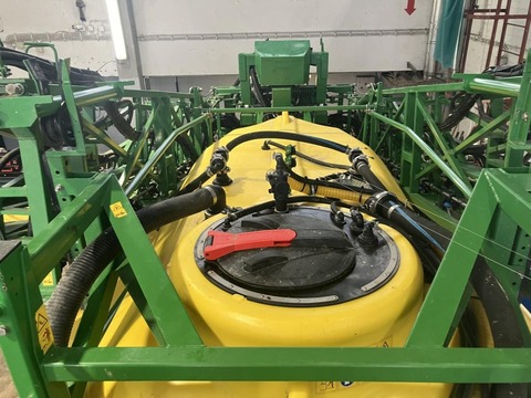 John Deere R962I ANHÄNGEFELDSPRITZE