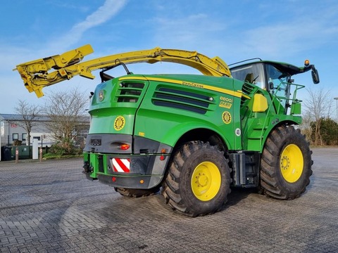 John Deere 8800