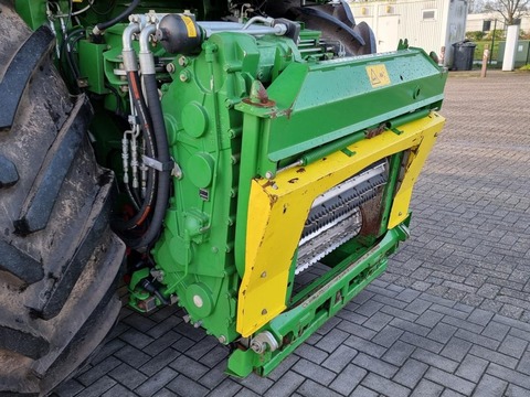 John Deere 8800