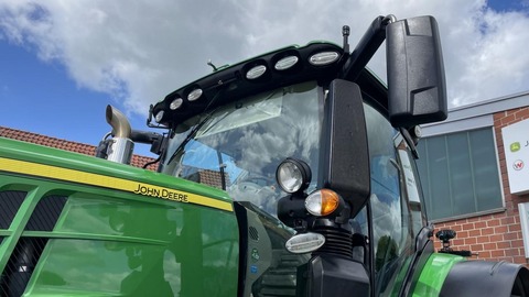 John Deere 6250R