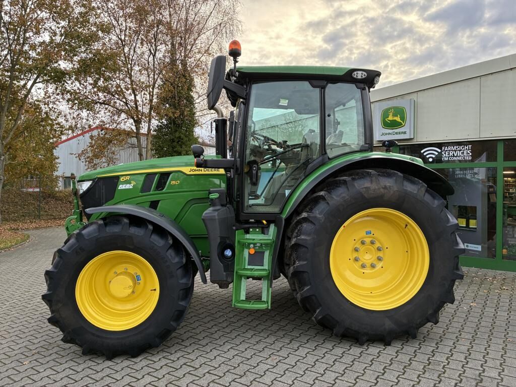 John Deere 6R150 3