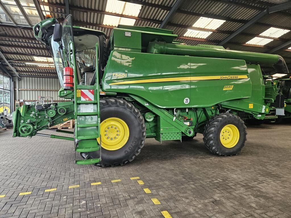 John Deere T560 i 1