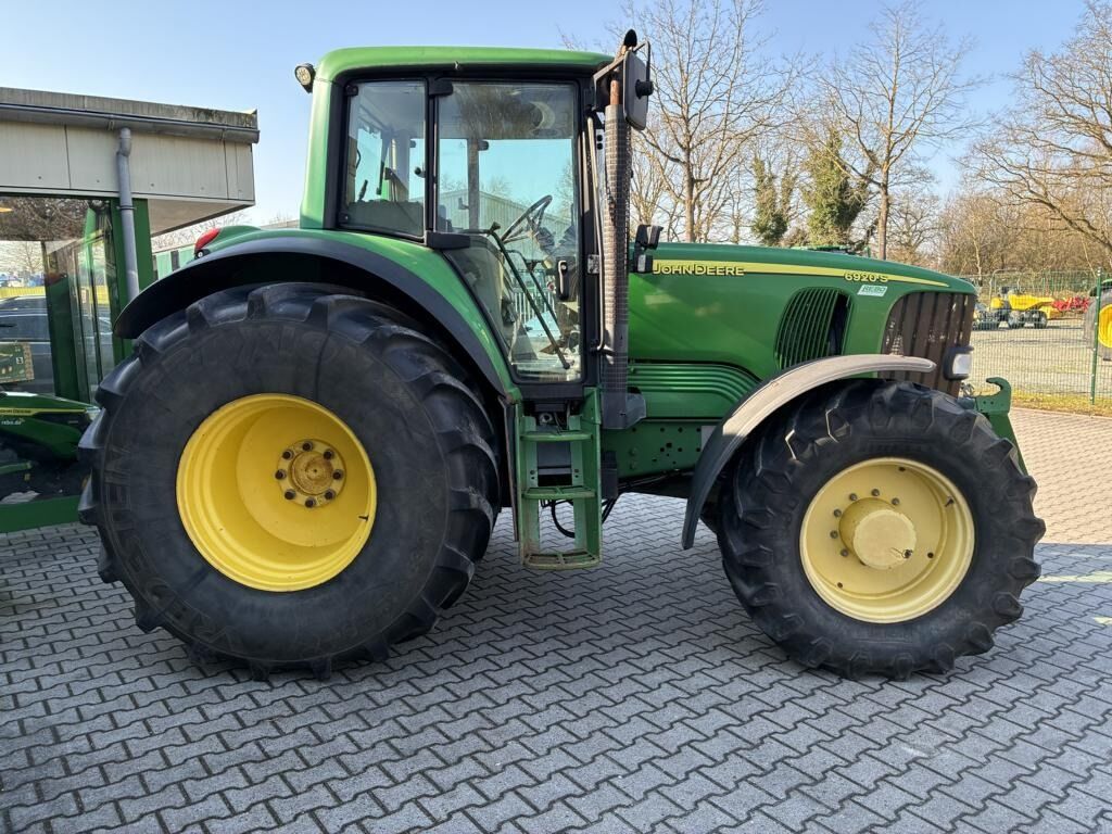 John Deere 6920S 3