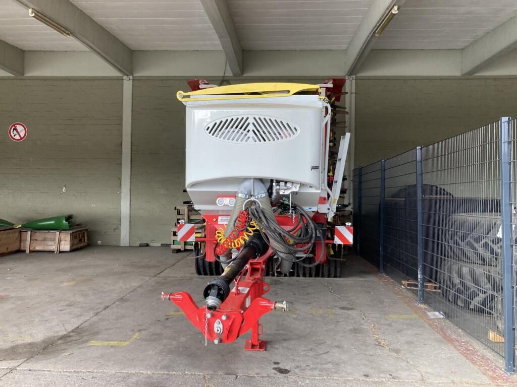 Pöttinger AEROSEM VT 6000 DD 2