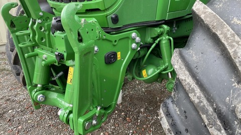 John Deere 6R250