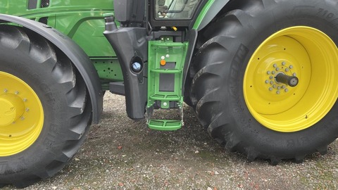 John Deere 6R250