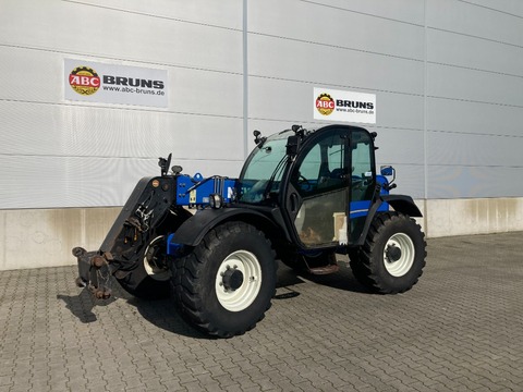 New Holland LM7.35 T4B