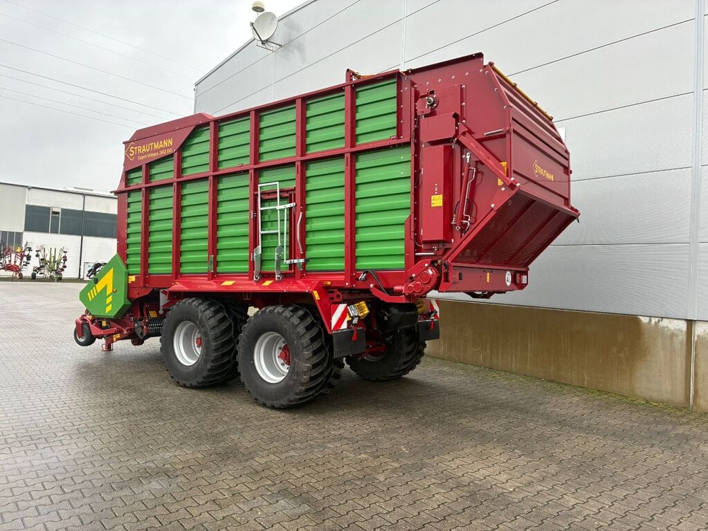 Strautmann SUPER-VITESSE 3102 DO 3