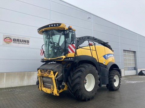<strong>New Holland FR480</strong><br />