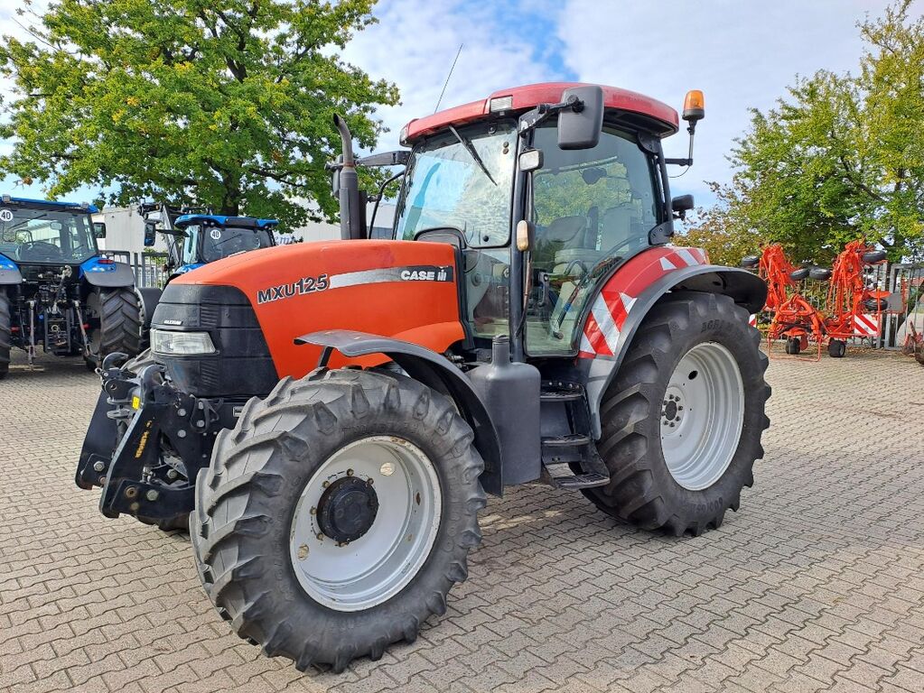 Case IH MXU 125 1