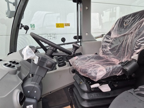 Case IH 321F HS XR EVO 3