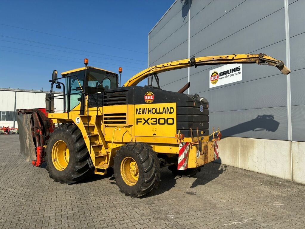 New Holland FX 300 3