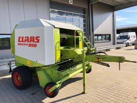 CLAAS ROLLANT 250