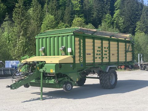 <strong>Krone Ladewagen AX 2</strong><br />