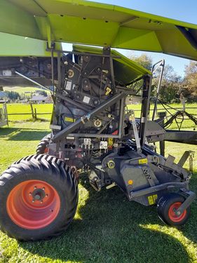 Claas Rundballenpresse Rollant 375 RC