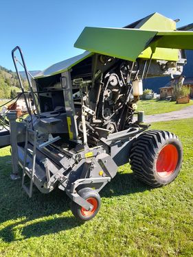 Claas Rundballenpresse Rollant 375 RC