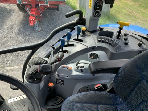 New Holland T 5.105