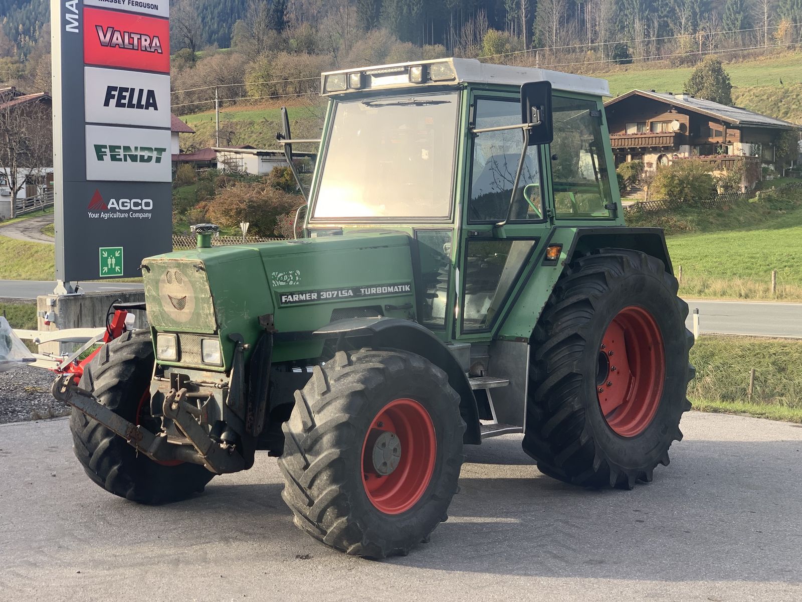 Fendt Farmer 307 LSA 40 km/h 2