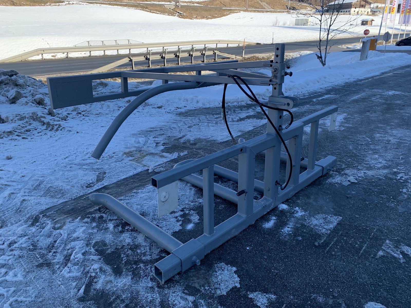 Ballentransporter mit Niederhalter 3