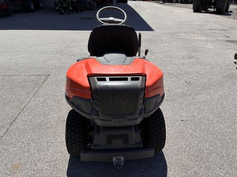 Husqvarna Rider R 214 TC