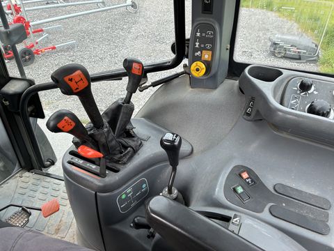 New Holland TS115