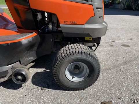Husqvarna Rasentraktor TC 138L