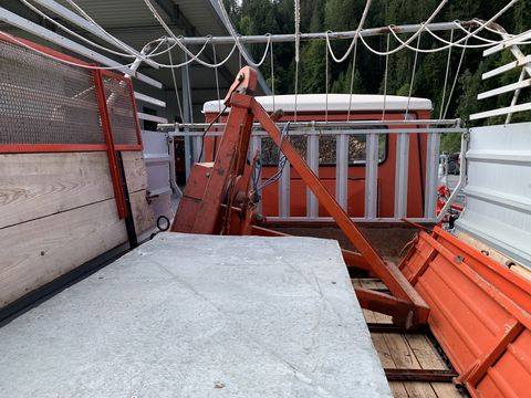 3944-567e5e5dd68440e3b128f4b623832c72-6006326