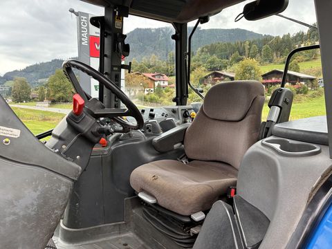 New Holland TM 190