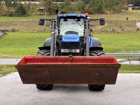 New Holland TM 190