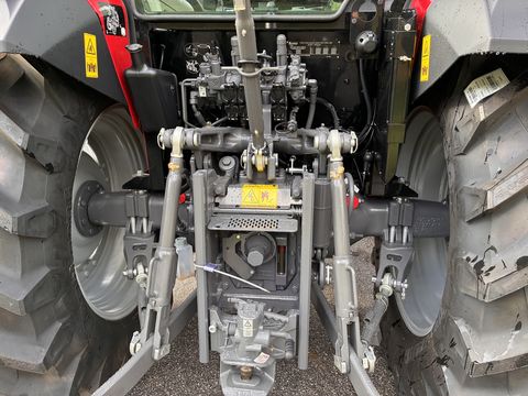 Massey Ferguson MF 4708M Cab Essential D2