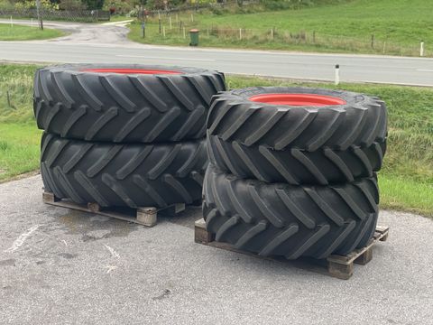 Michelin Kompletträder 540/65R38 u. 480/65R24