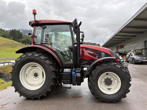 Valtra A115 Rotmetallic + FH+FZW