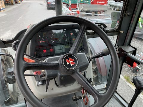 Massey Ferguson MF 4270